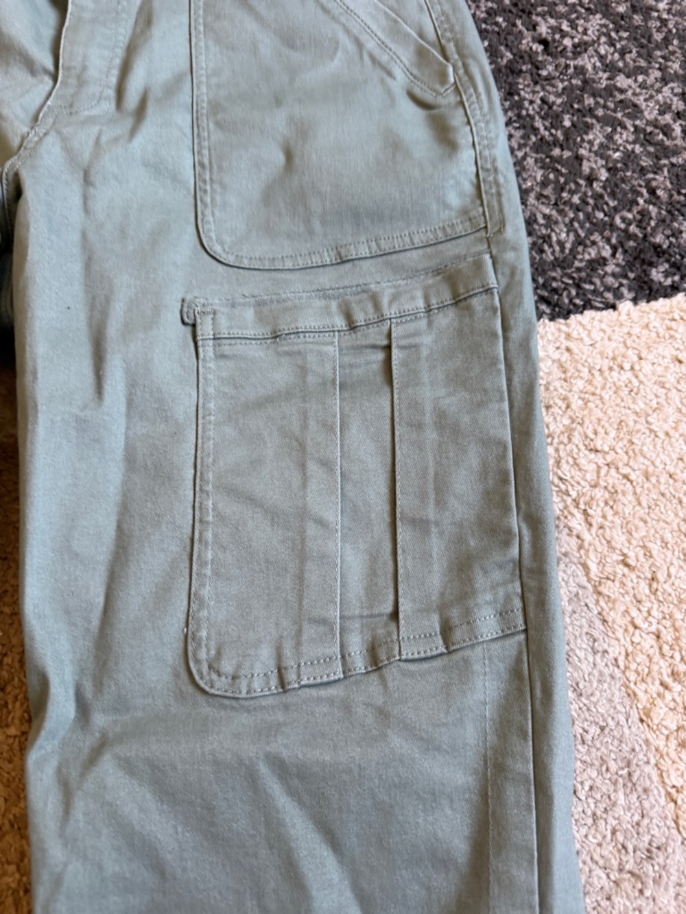 Democracy “Ab” Technology Women’s  Green Utility Cargo Mid Rise Pants- Size 12 - Picture 7 of 7